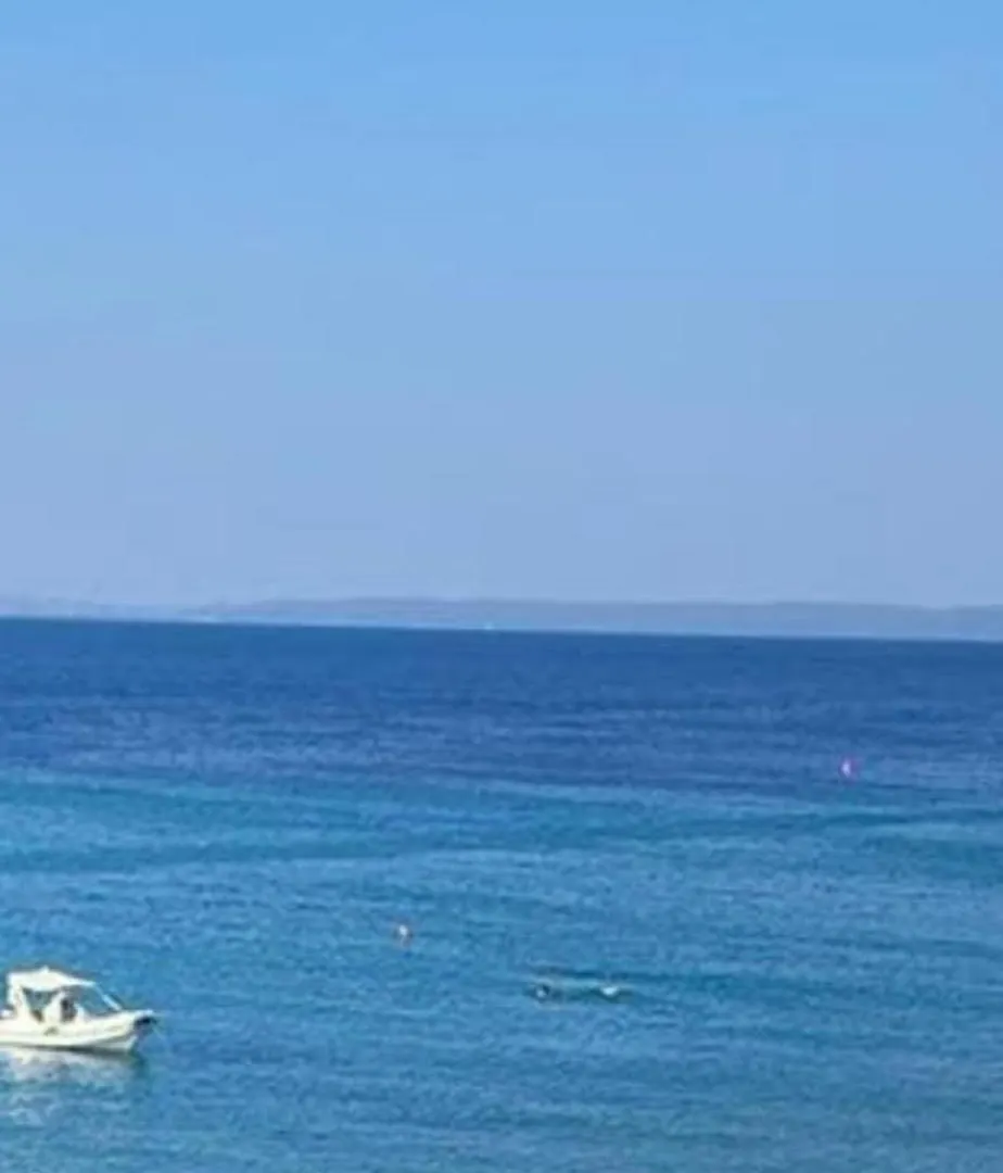 Apartment Beachfront Bliss Polychrono
