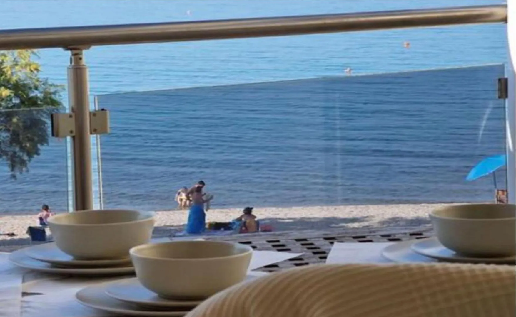 Apartment Beachfront Bliss Polychrono